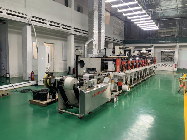 Hình ảnh xưởng sản xuất Hoàng Nam